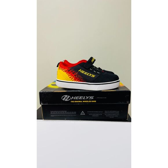 Original Heelys Pro 20 X2 Wheeled Shoes Kids Youth 4 Black Red Yellow Flames - Picture 3 of 8